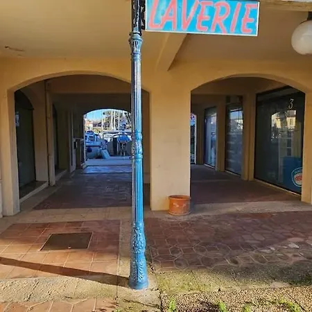 Marina Port *